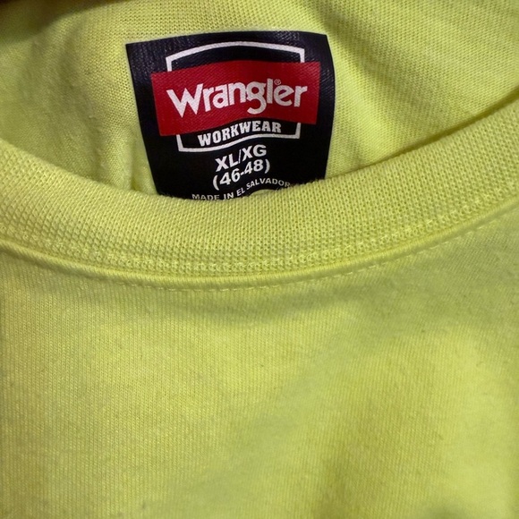 Wrangler Workwear Neon Green Long Sleeve Safety Tee, Poly/Cotton Blend, Sz XL - Picture 3 of 8